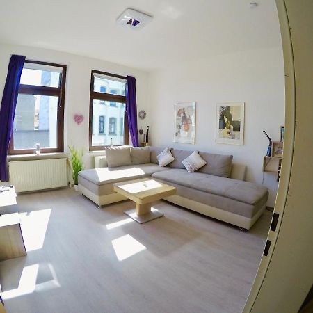 Vivid - Studioapartment Mit Balkon - Netflix - Wlan فيلهلمسهافن المظهر الخارجي الصورة
