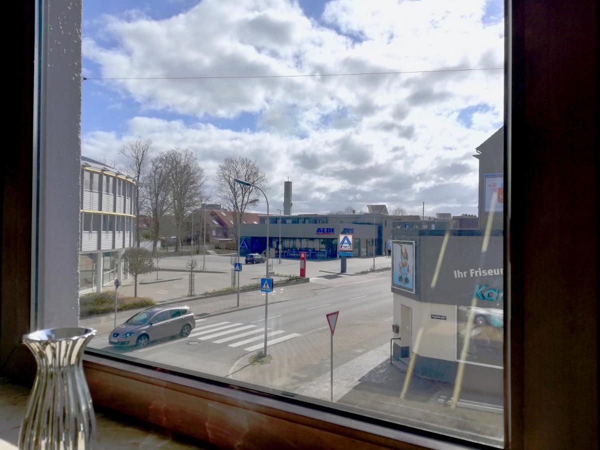 Vivid - Studioapartment Mit Balkon - Netflix - Wlan فيلهلمسهافن المظهر الخارجي الصورة