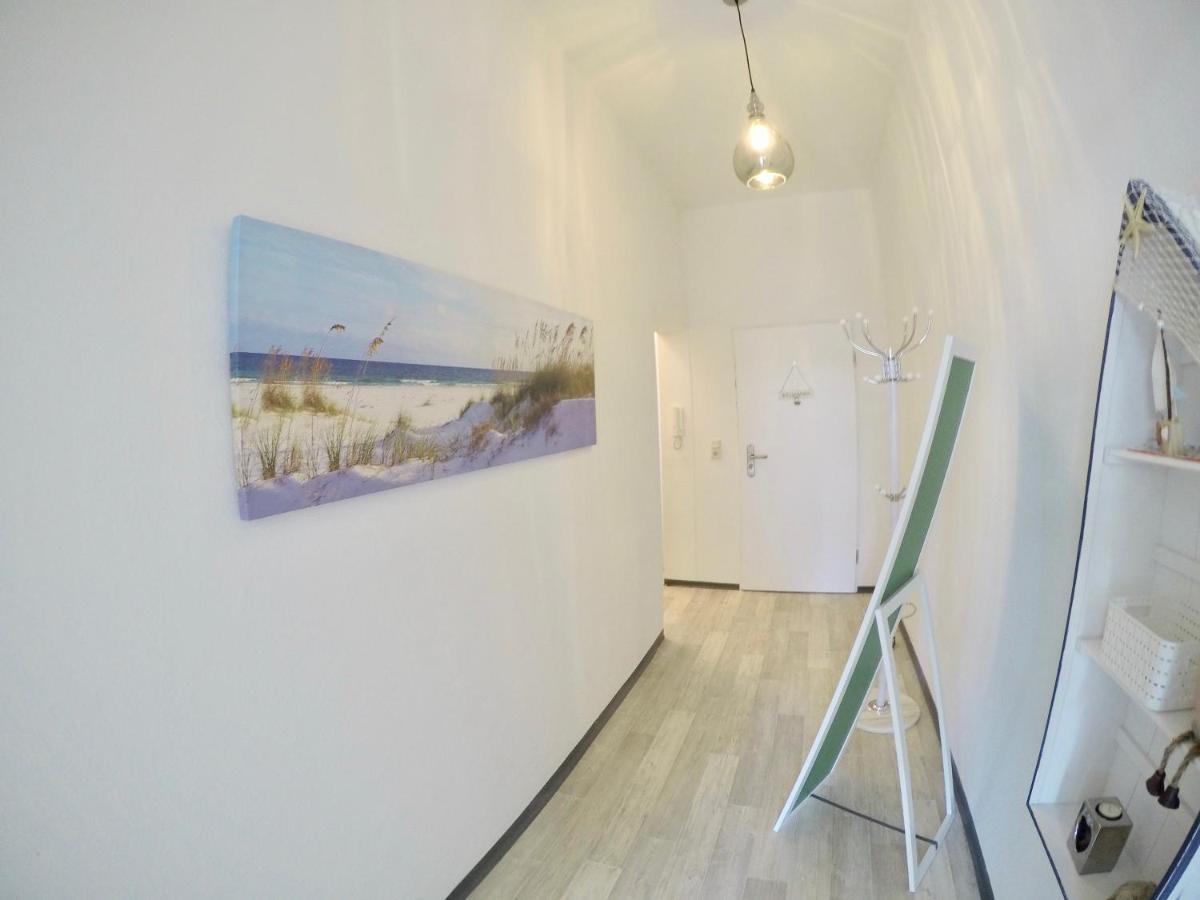 Vivid - Studioapartment Mit Balkon - Netflix - Wlan فيلهلمسهافن المظهر الخارجي الصورة