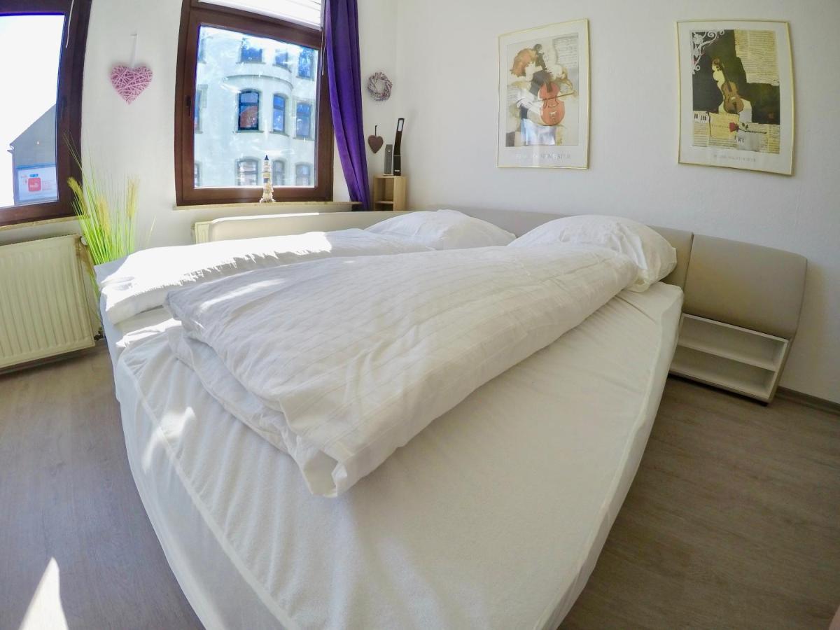 Vivid - Studioapartment Mit Balkon - Netflix - Wlan فيلهلمسهافن المظهر الخارجي الصورة