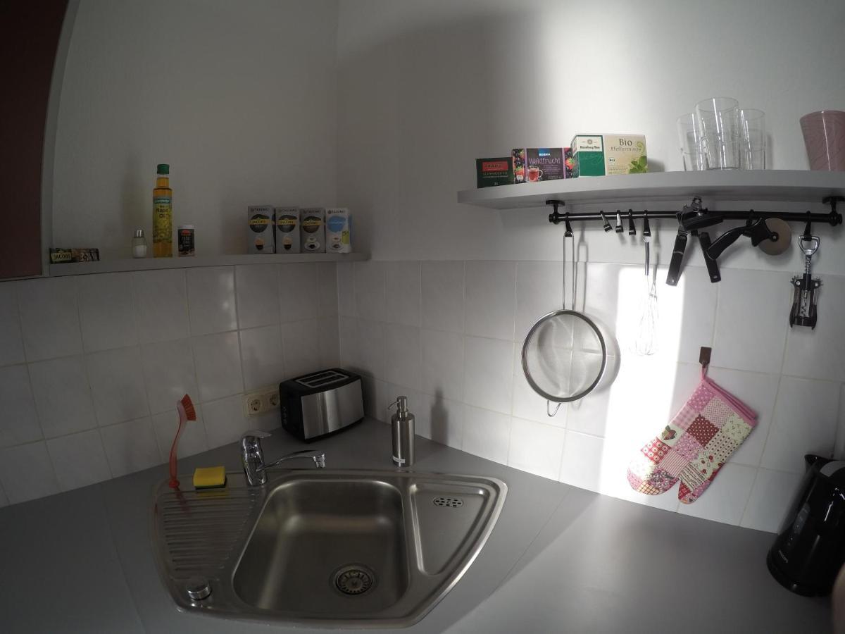 Vivid - Studioapartment Mit Balkon - Netflix - Wlan فيلهلمسهافن المظهر الخارجي الصورة