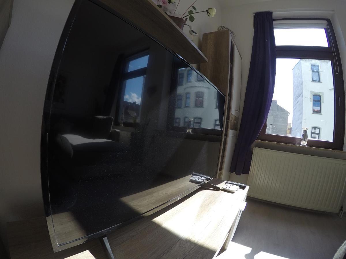 Vivid - Studioapartment Mit Balkon - Netflix - Wlan فيلهلمسهافن المظهر الخارجي الصورة